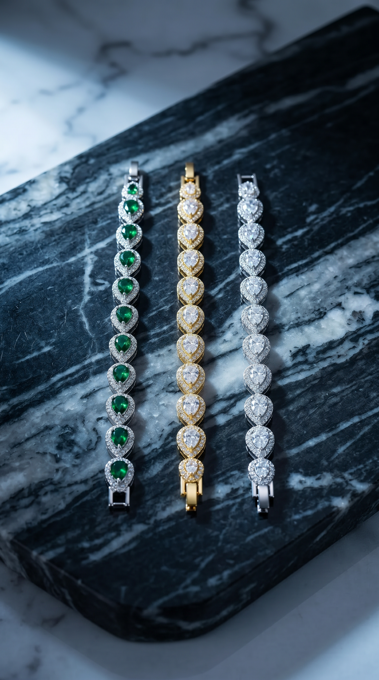 Teardrop Armbänder