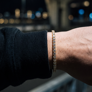 Tennis Armband Golden